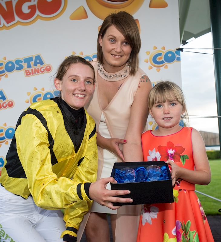 2017 Inspirational Lady Darcie Safill with mum Hayley and jockey Ella McCain.jpg