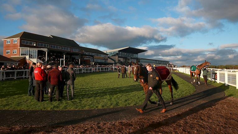 EXETER PARADE RING 16X9.jpg